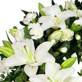 White Lily Wreath